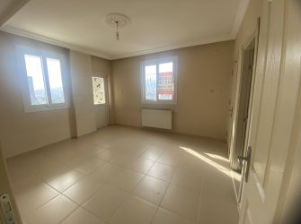 Göçyolu Kiralık 3+1 Daire 